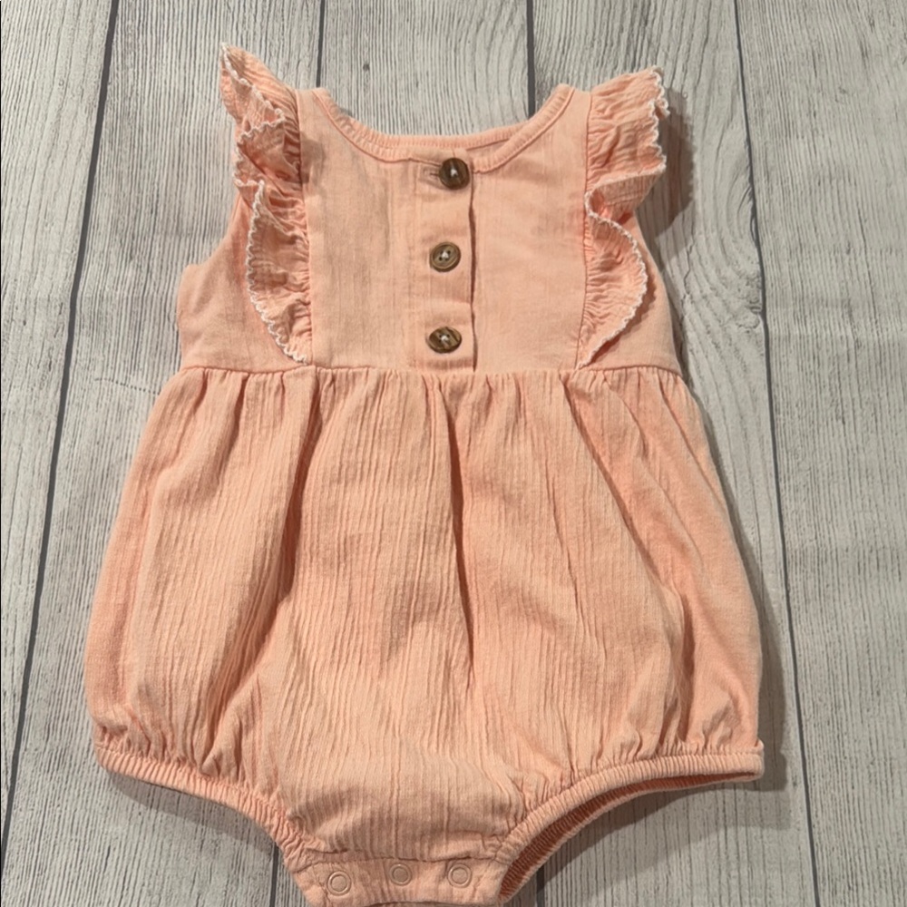 Wonder Nation Baby Girls Peach Romper with Ruffle Sleeves
